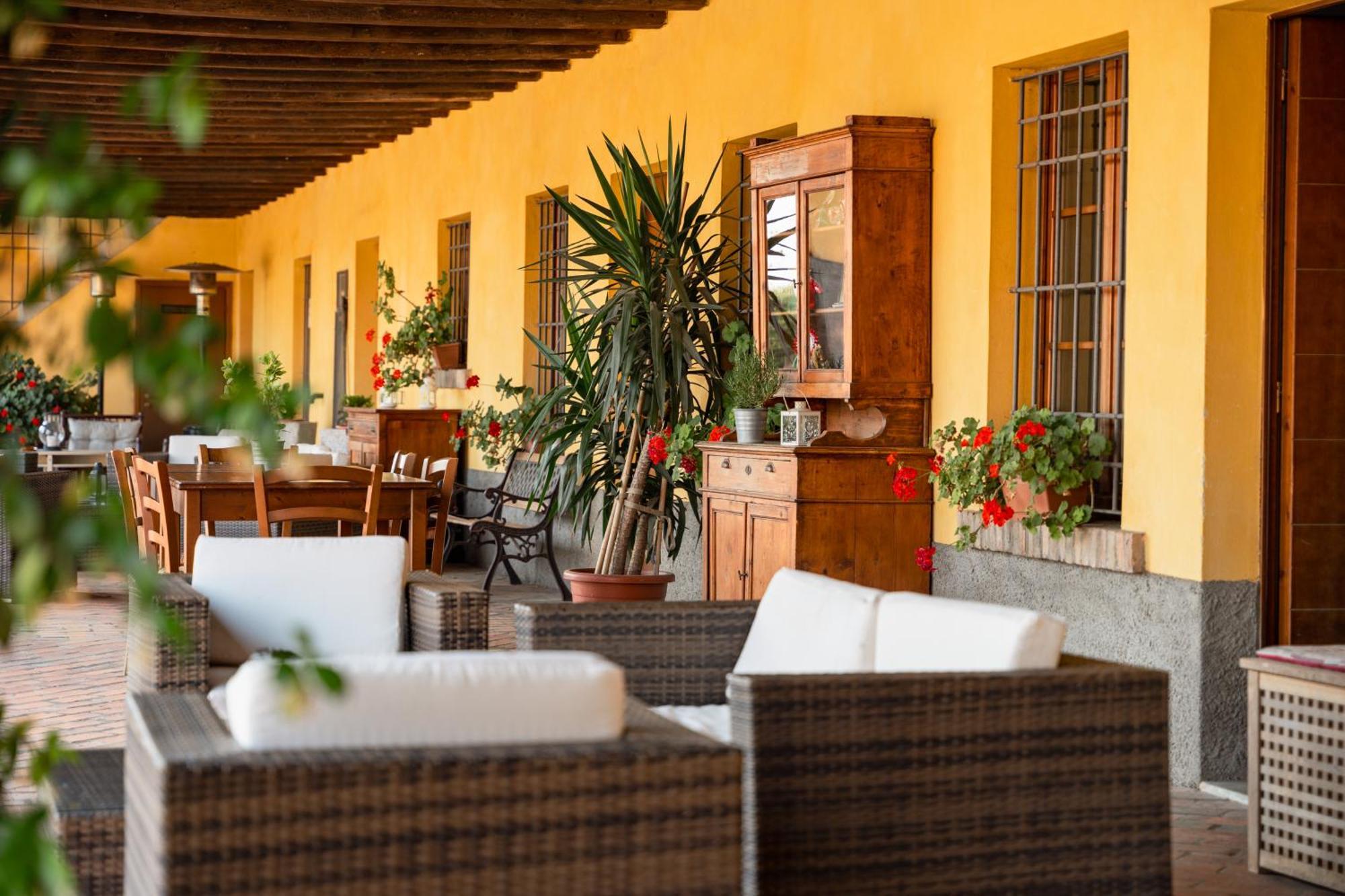 Agriturismo Bassanella Тревильо Экстерьер фото